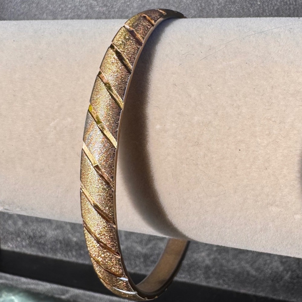 RARE Monet Gold Plated Etched‎ Bangle Bracelet Textured Design Jewelry Size L